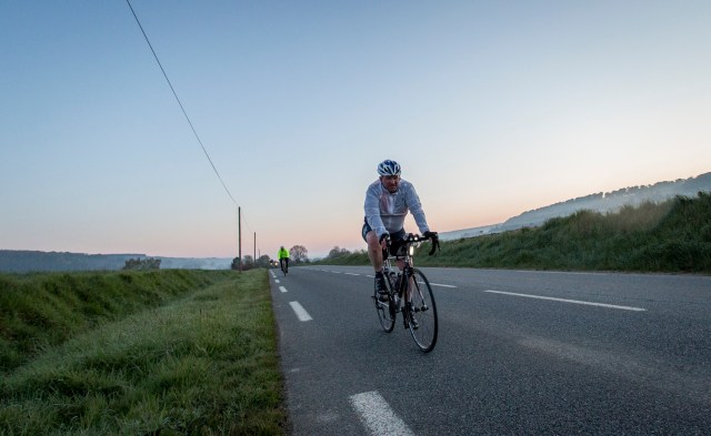 London 2 Paris 24hr cycle sportive. Photo credit : Chris Winter